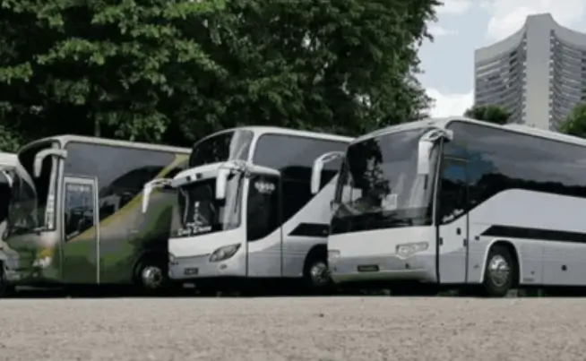 Malaysia Coach Rental From Singapore: Comfortable Cross-Border Group Travel